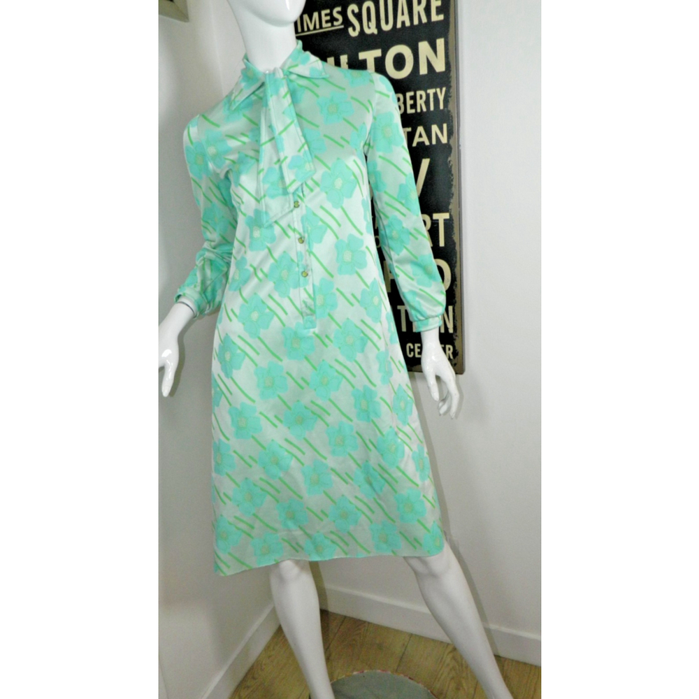 Leslie Faye‎ Dress Trevira Star Size Small Green Vintage 1970s Novelty Knit Bow